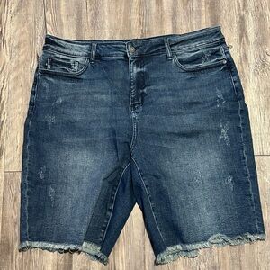 Judy Blue Dark Blue Distressed Denim Shorts